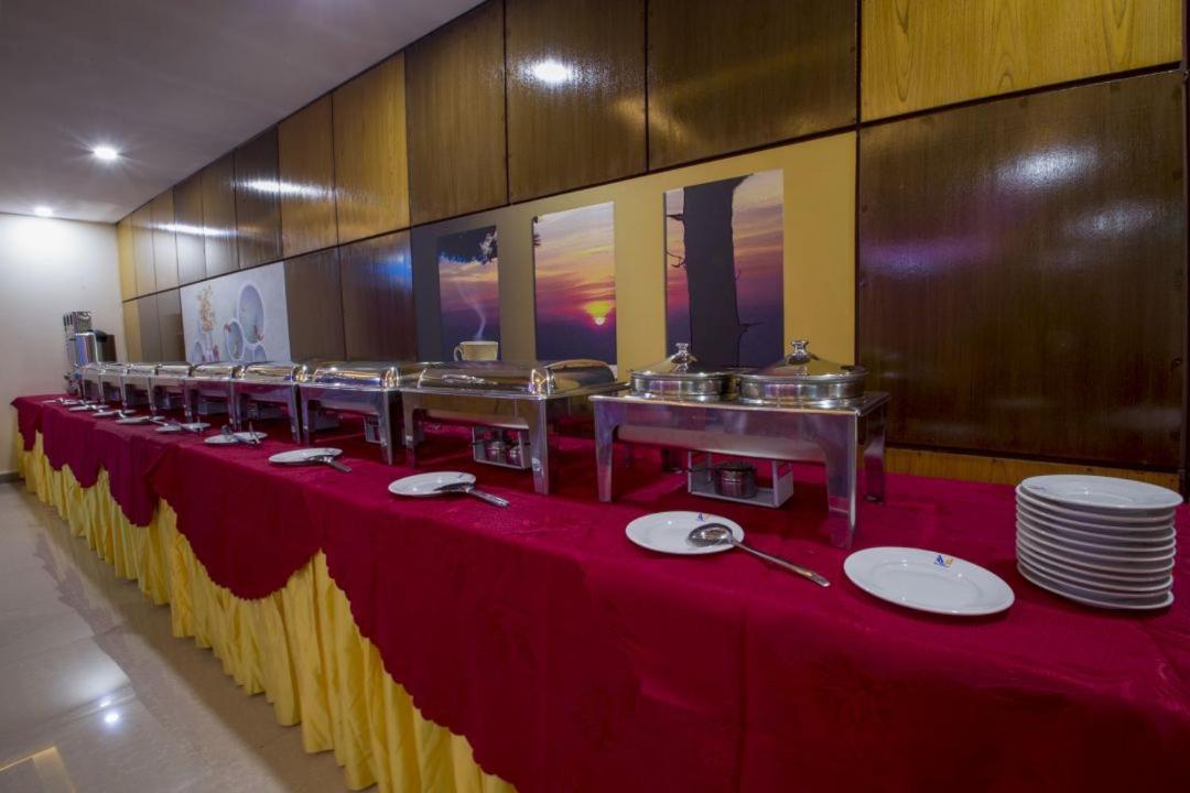 Hotel Mira Garden Sylhet Exterior foto
