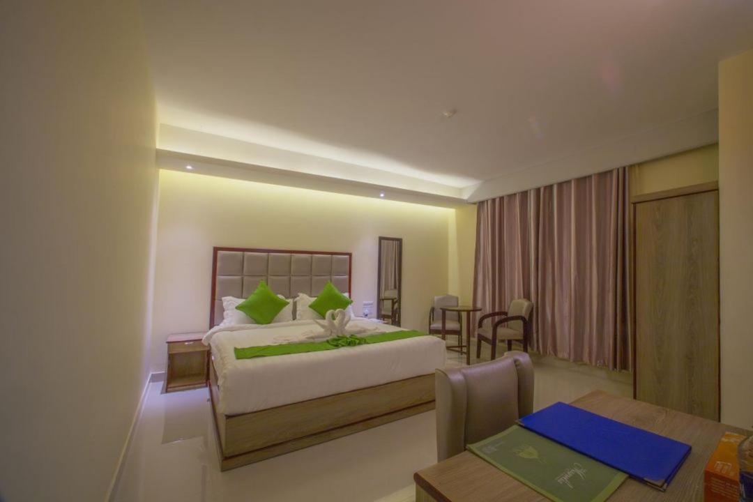 Hotel Mira Garden Sylhet Exterior foto